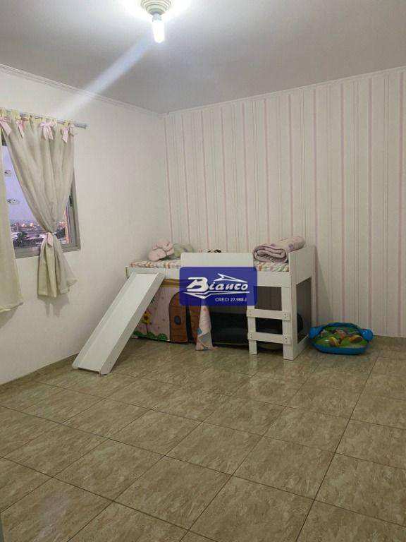 Sobrado à venda com 3 quartos, 209m² - Foto 16