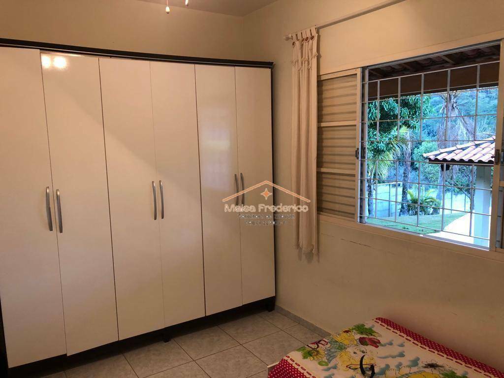 Chácara à venda com 2 quartos, 206m² - Foto 16