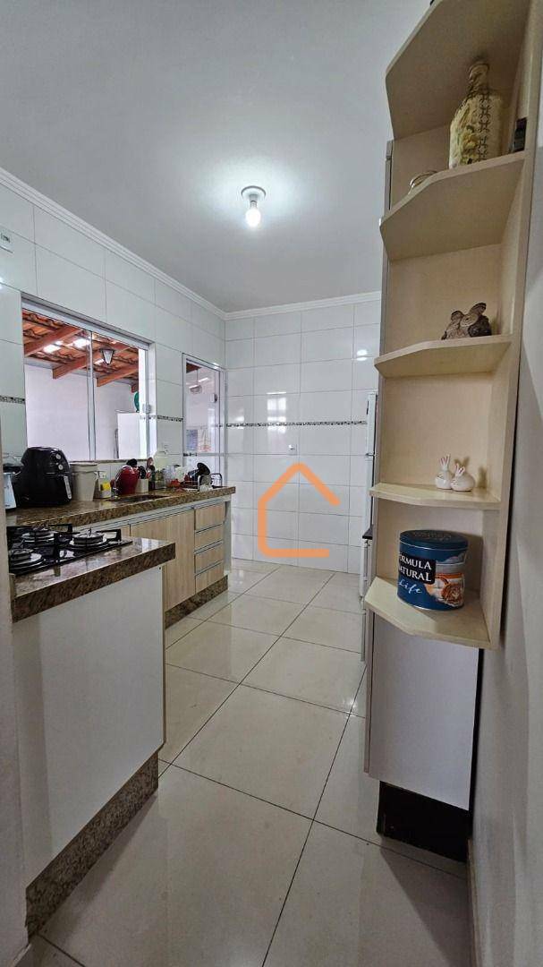 Apartamento à venda com 2 quartos, 68m² - Foto 8