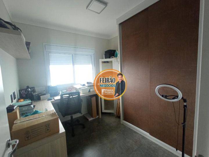 Apartamento à venda com 3 quartos, 94m² - Foto 13