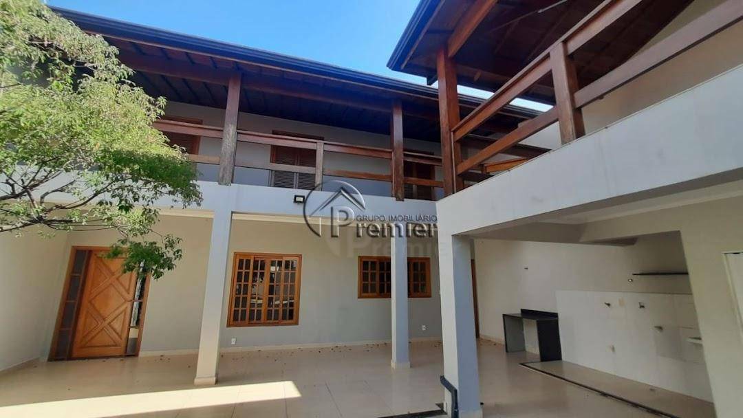 Casa à venda com 3 quartos, 236m² - Foto 8