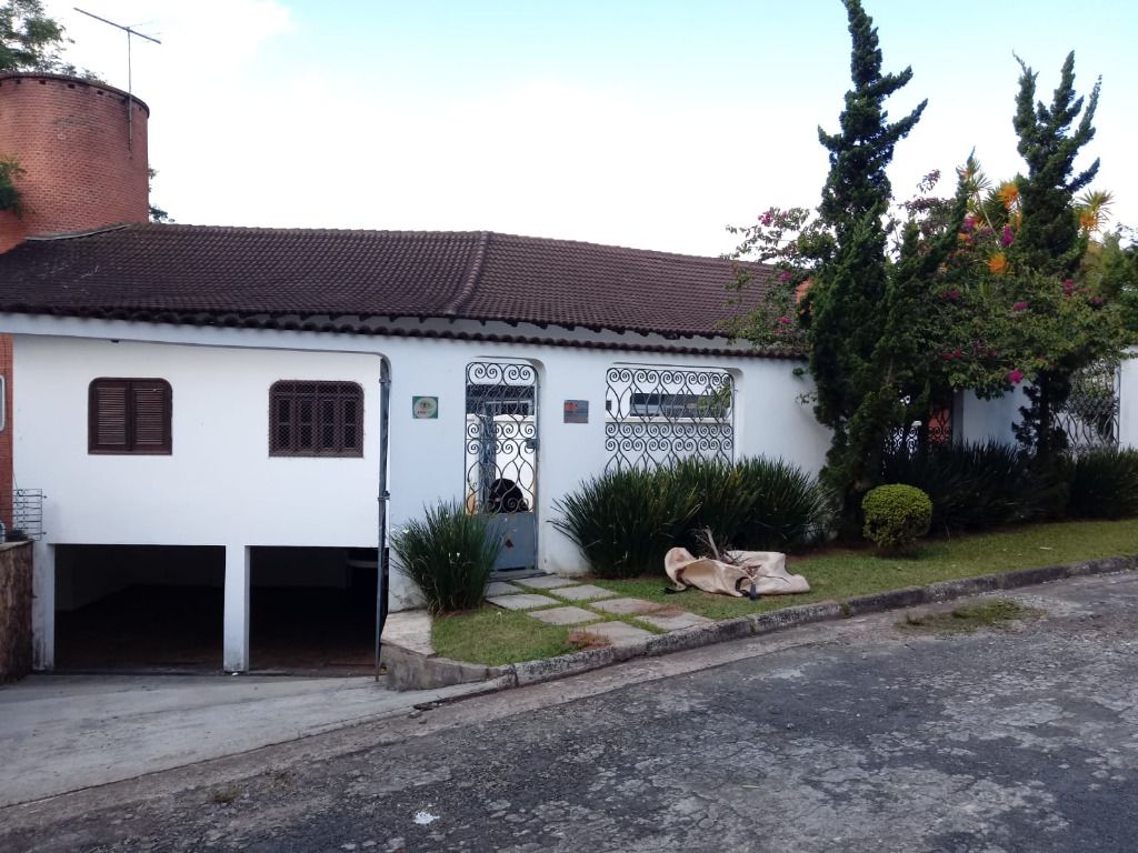 Casa de Condomínio à venda com 4 quartos, 550m² - Foto 25