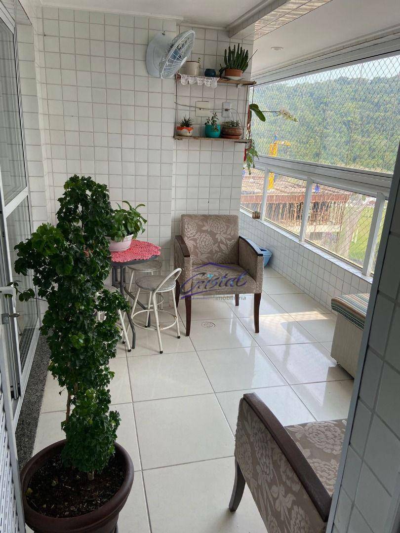 Apartamento à venda com 3 quartos, 111m² - Foto 18