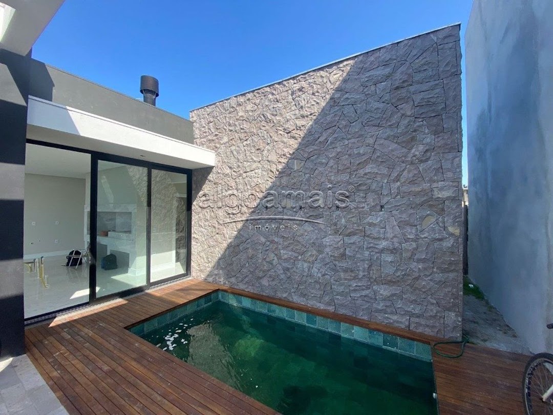 Casa de Condomínio à venda com 3 quartos, 145m² - Foto 2