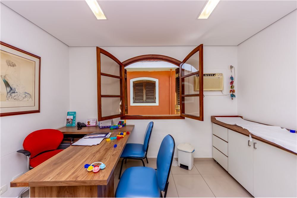 Casa de Condomínio à venda com 5 quartos, 185m² - Foto 11