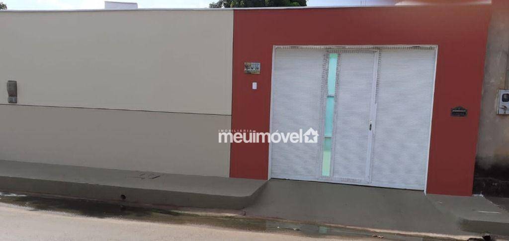 Casa à venda com 2 quartos, 335m² - Foto 1