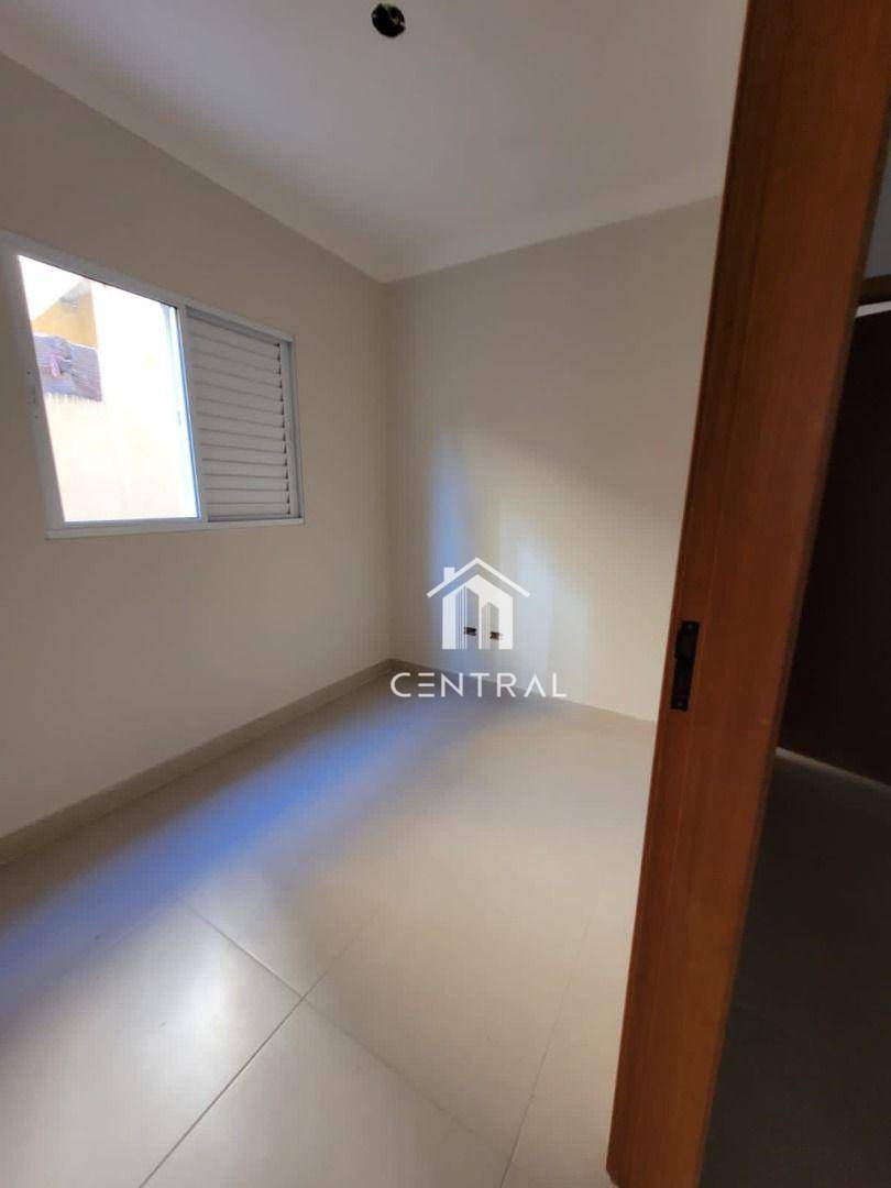 Sobrado à venda com 3 quartos, 120m² - Foto 4