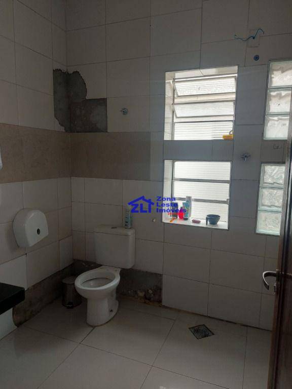 Sobrado à venda e aluguel com 5 quartos, 291m² - Foto 23