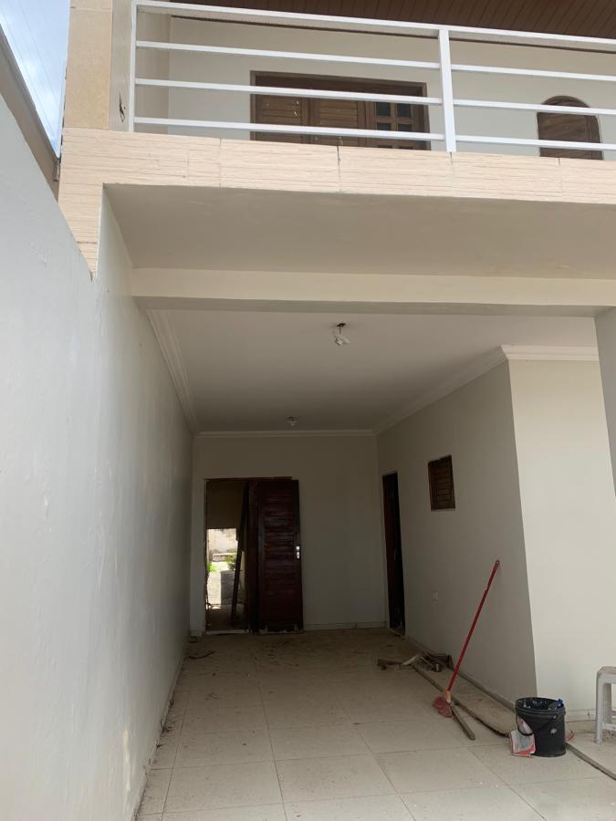 Casa à venda com 6 quartos, 300m² - Foto 4