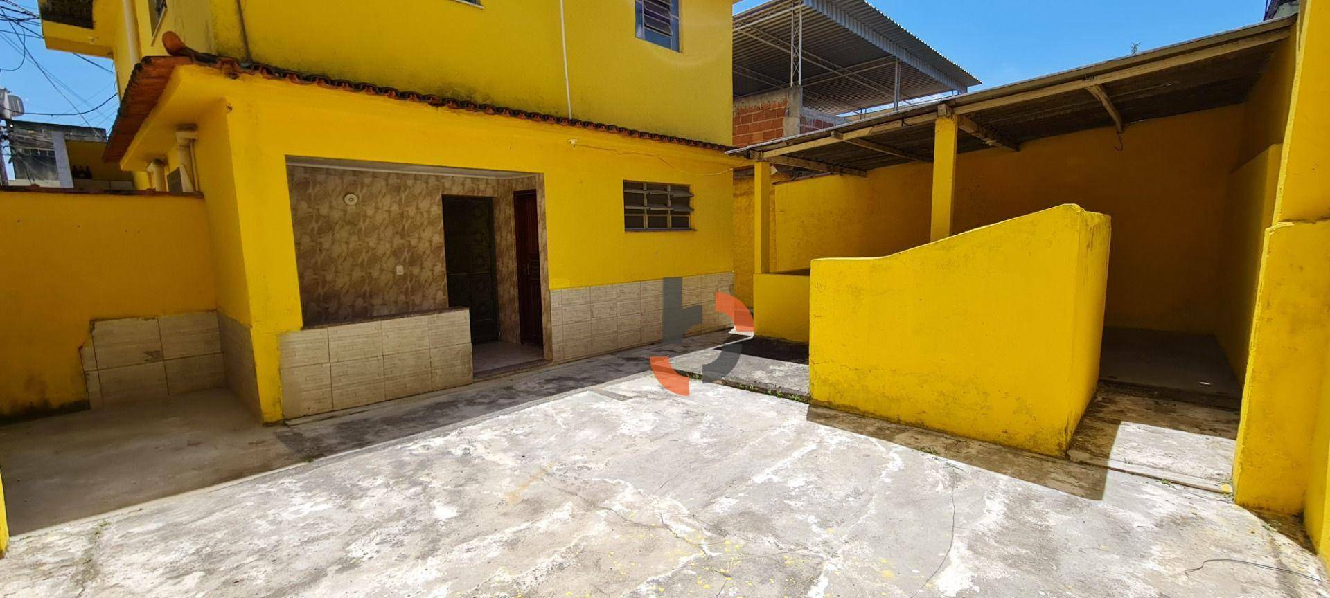 Casa à venda com 2 quartos, 118m² - Foto 1