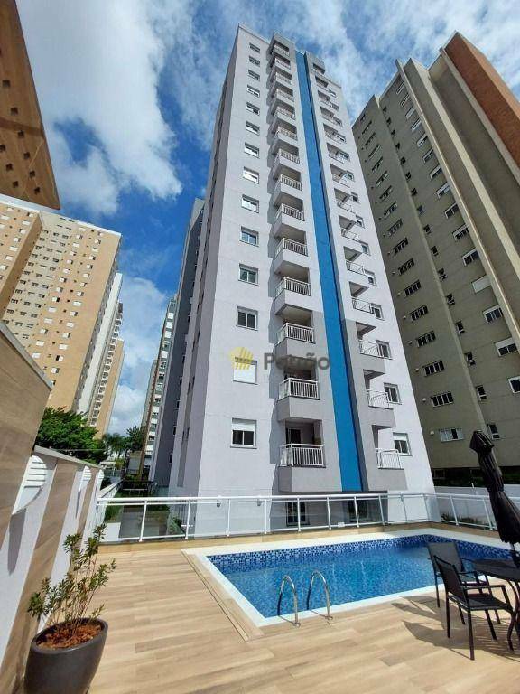 Apartamento à venda com 2 quartos, 65m² - Foto 3