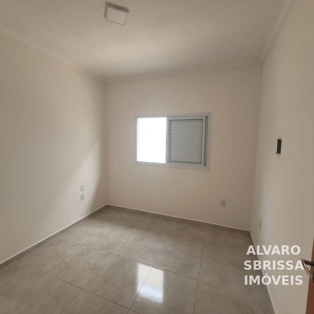 Casa à venda com 3 quartos, 114m² - Foto 11