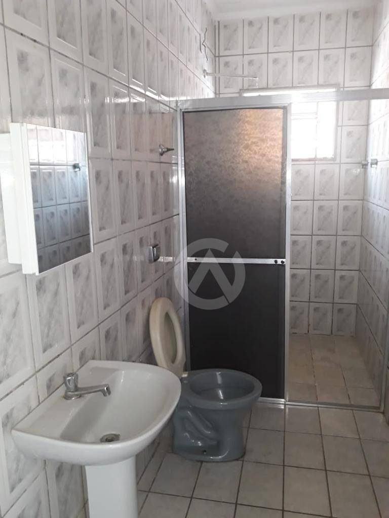 Casa à venda com 2 quartos, 135m² - Foto 4