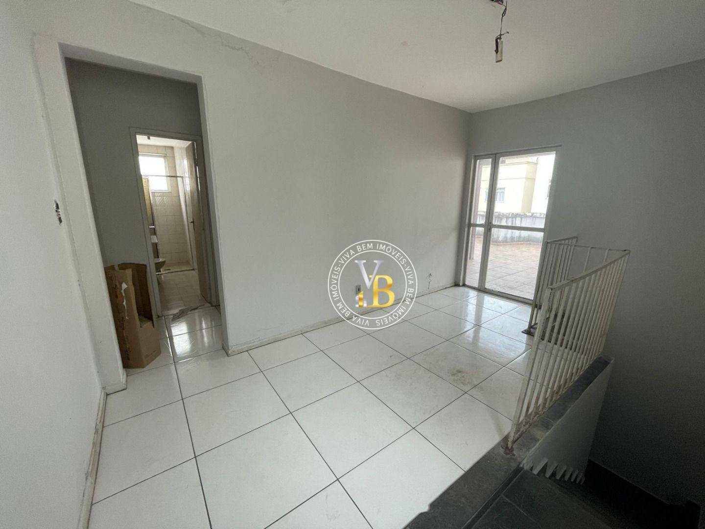 Cobertura à venda com 4 quartos, 230m² - Foto 1