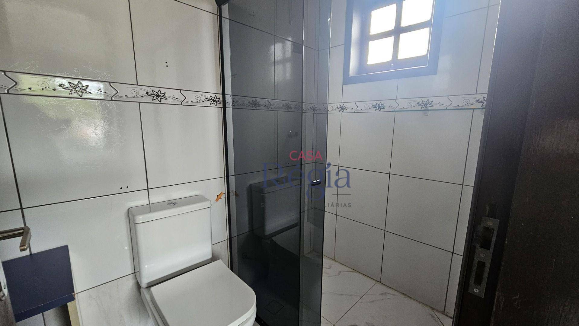 Casa à venda com 5 quartos, 220m² - Foto 39