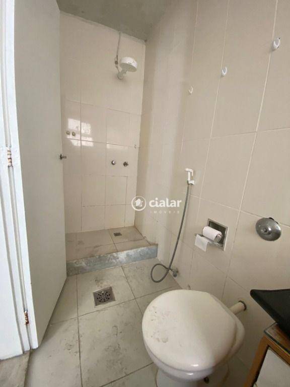 Apartamento à venda com 1 quarto, 29m² - Foto 8