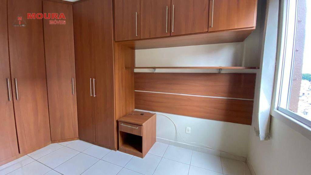 Apartamento à venda com 2 quartos, 60m² - Foto 10