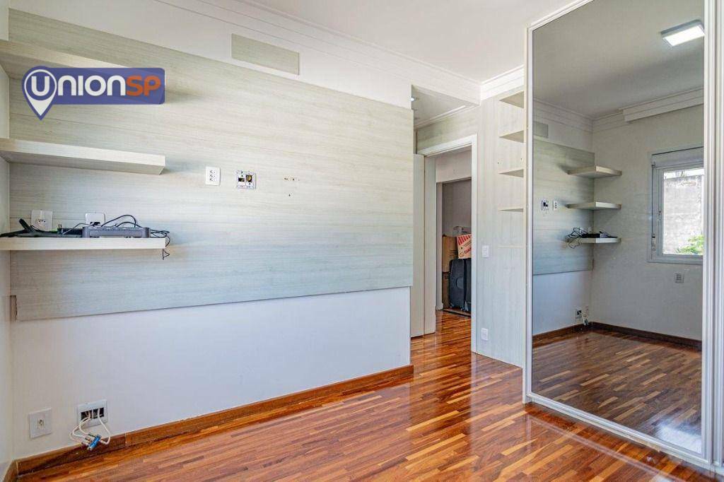 Apartamento à venda com 3 quartos, 214m² - Foto 32