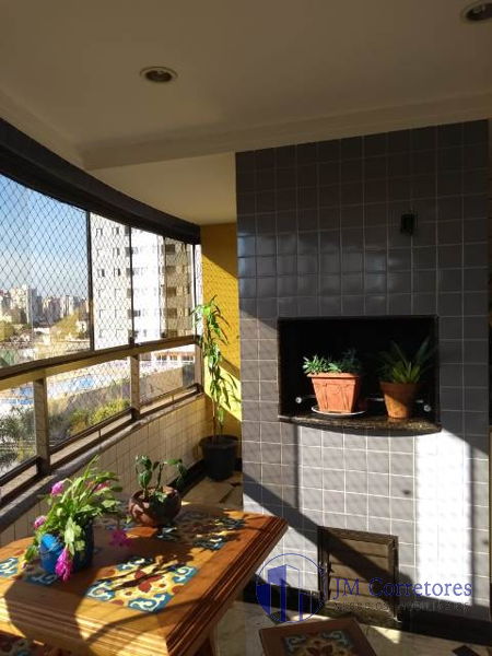 Apartamento à venda com 3 quartos, 150m² - Foto 11