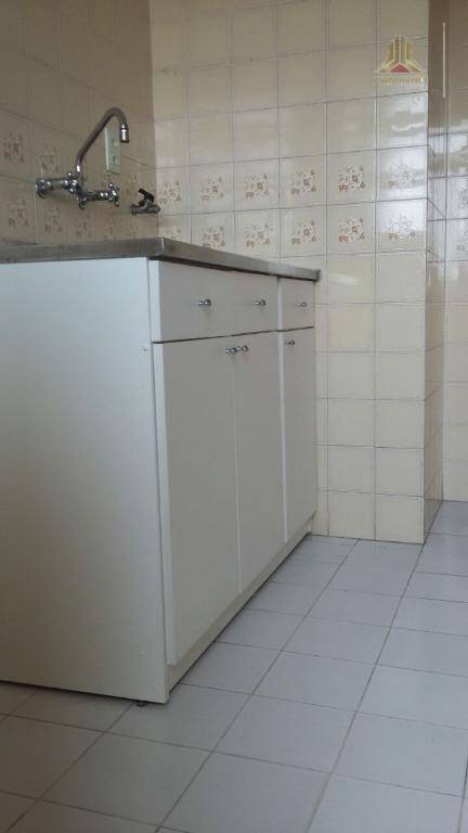 Apartamento à venda com 1 quarto, 47m² - Foto 13