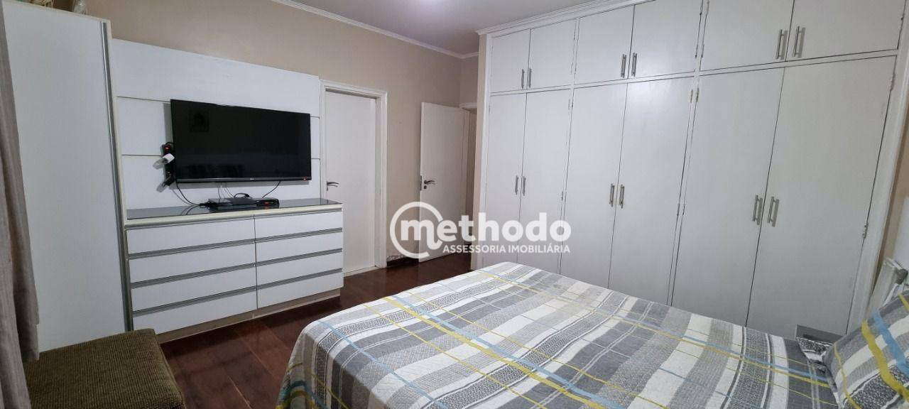 Casa à venda com 3 quartos, 202m² - Foto 11