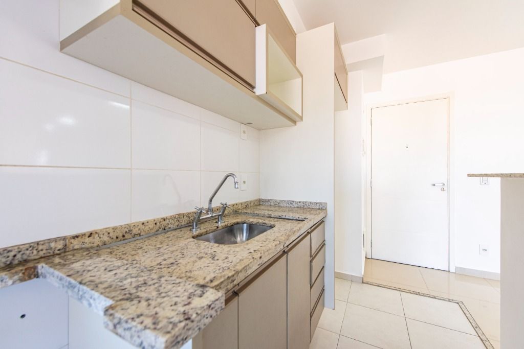 Apartamento para alugar com 3 quartos, 75m² - Foto 43