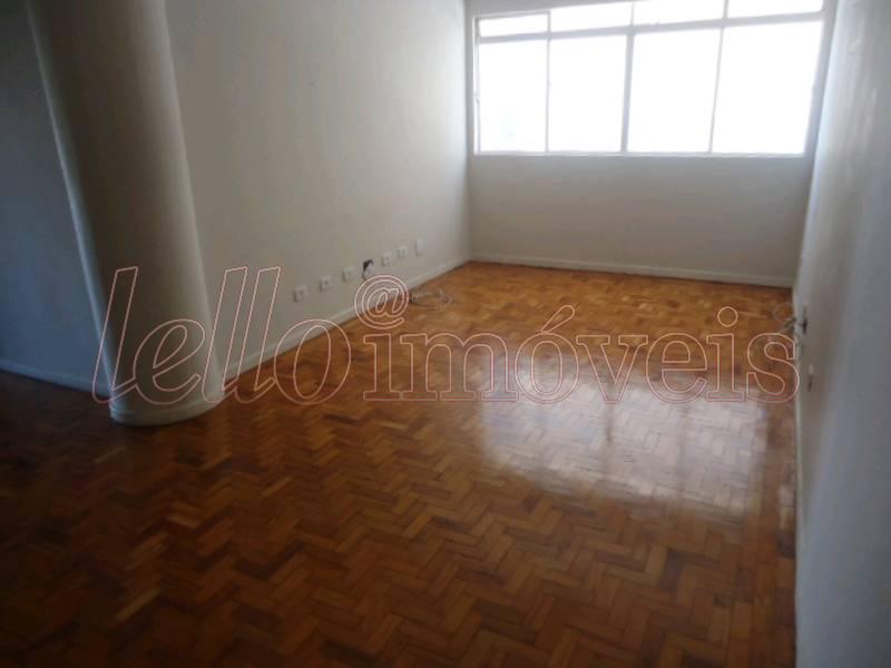 Apartamento para alugar com 3 quartos, 132m² - Foto 1