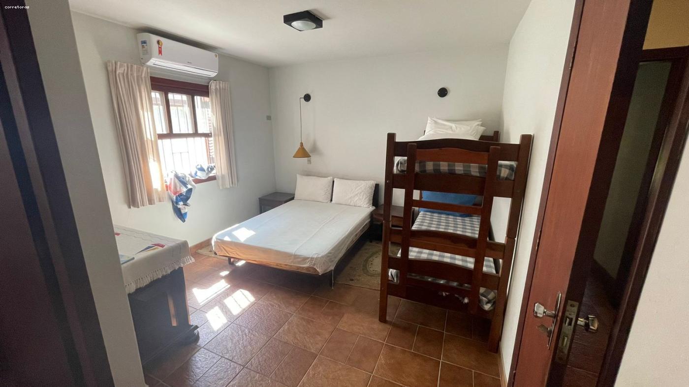 Casa de Condomínio à venda com 3 quartos, 381m² - Foto 15