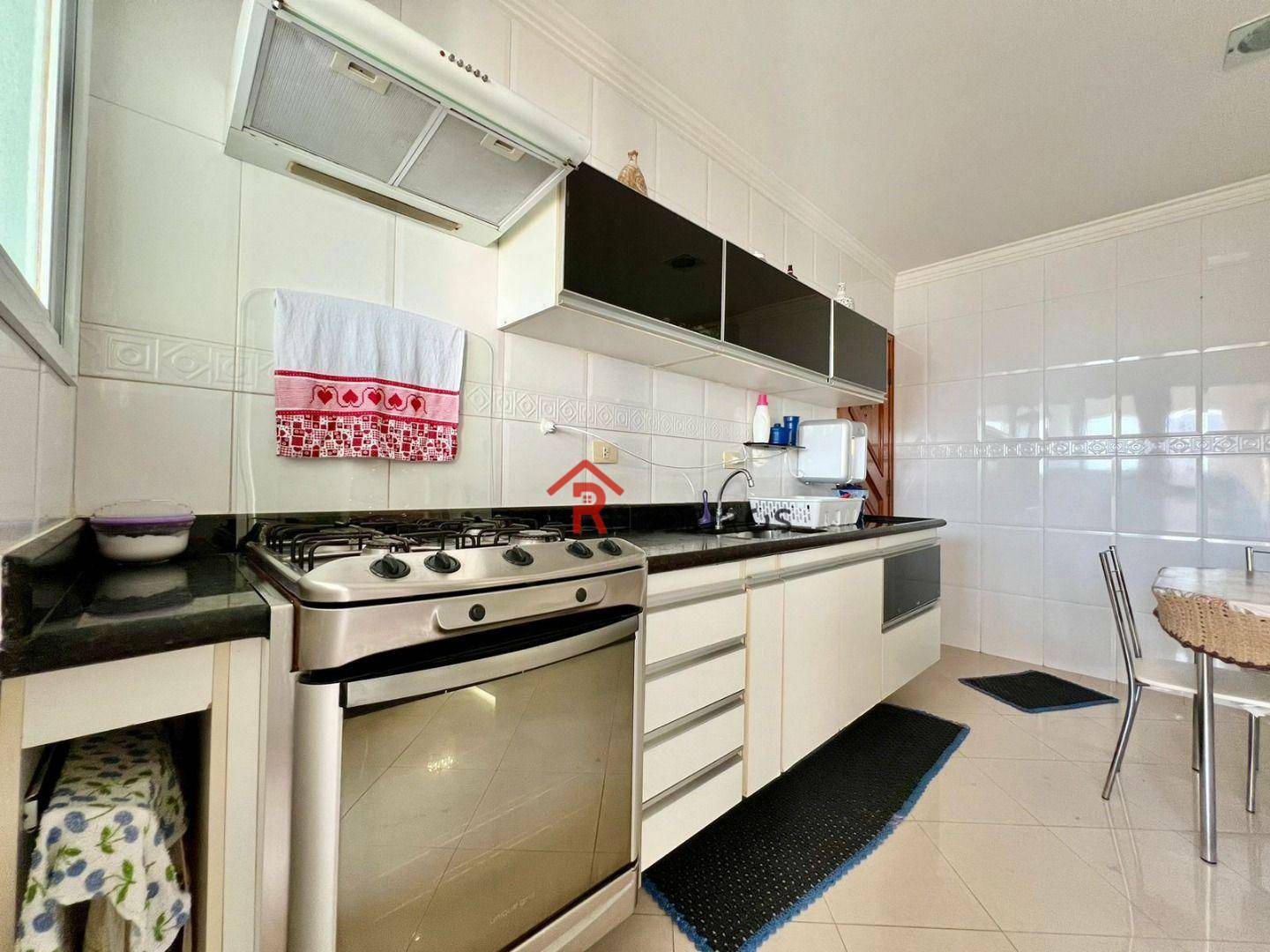 Apartamento à venda com 3 quartos, 140m² - Foto 7