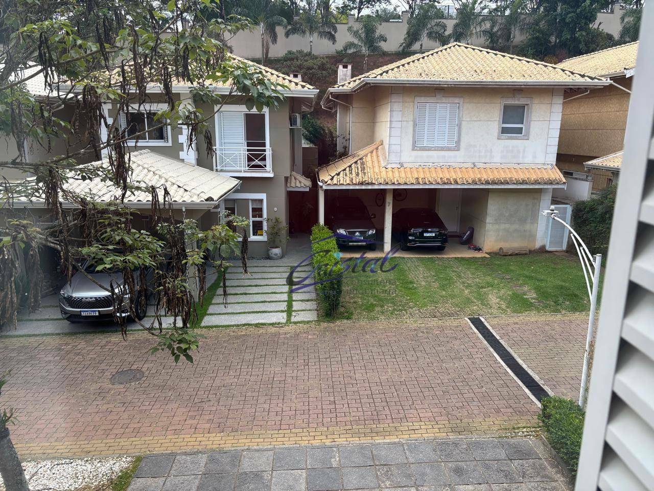 Casa de Condomínio para alugar com 4 quartos, 221m² - Foto 25