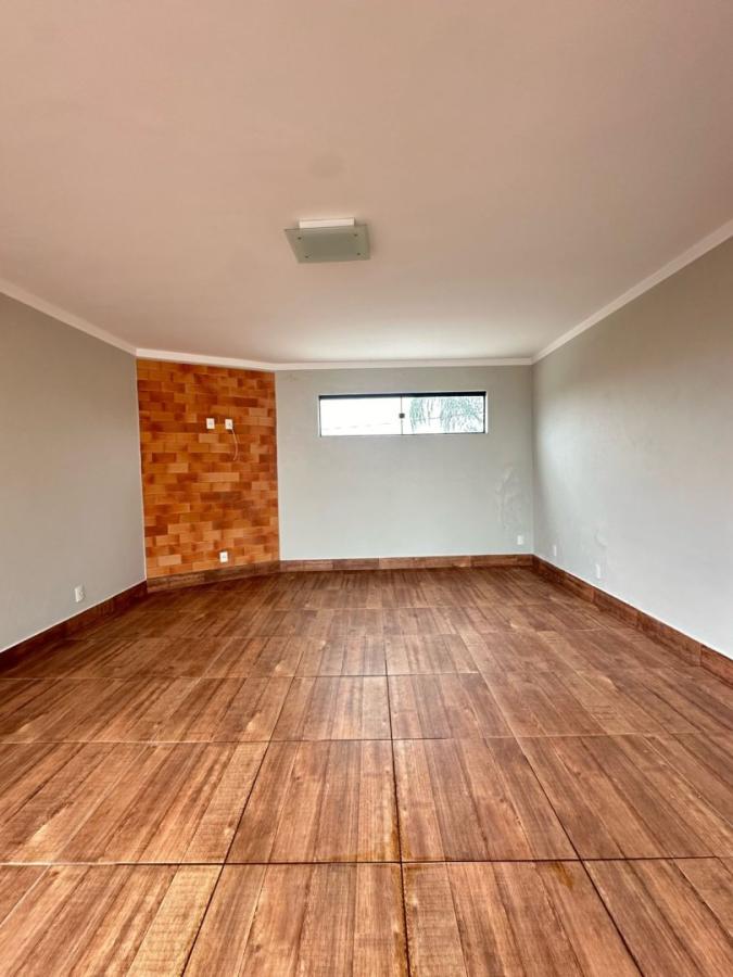 Casa para alugar com 2 quartos, 204m² - Foto 15