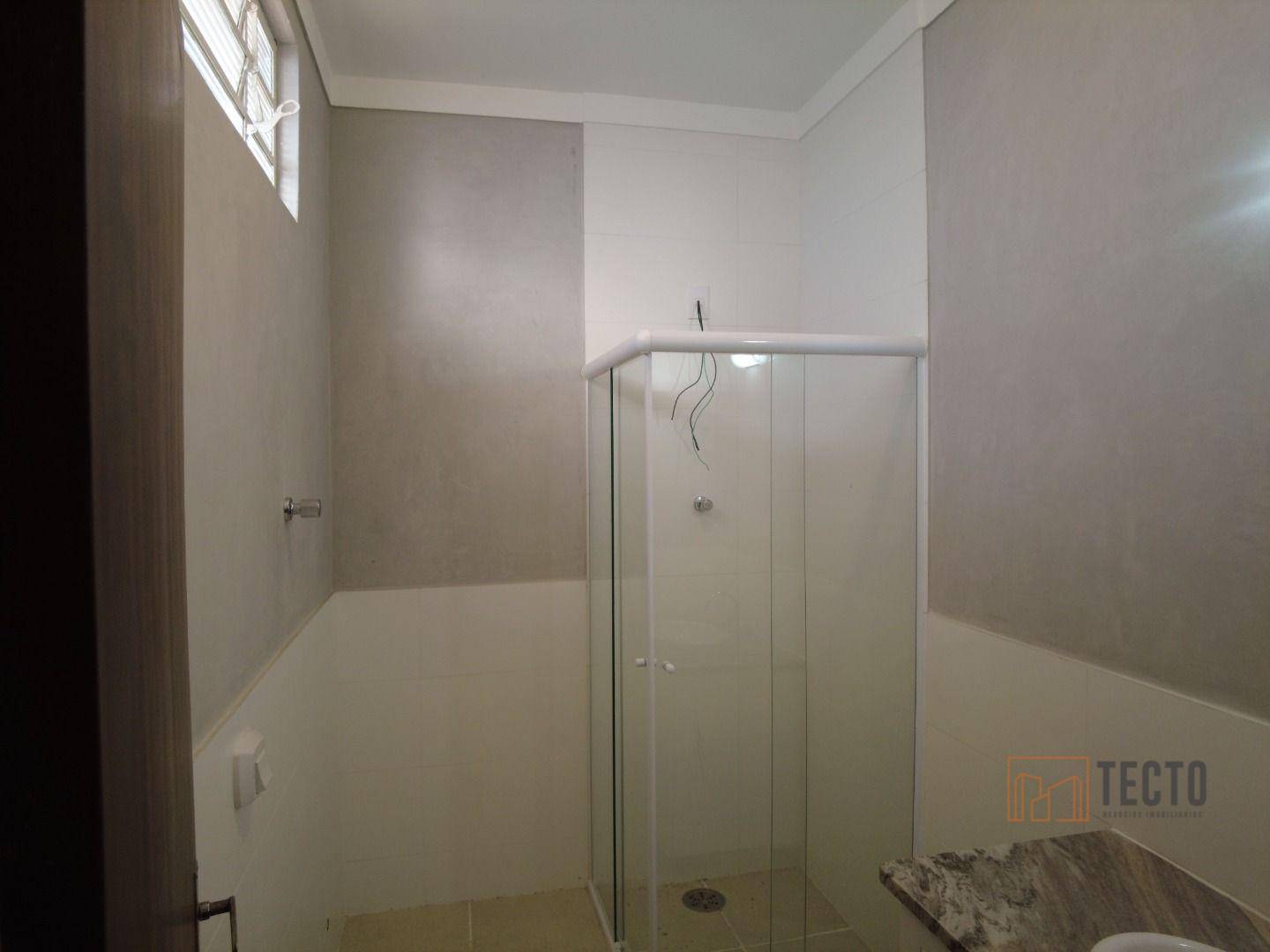 Casa à venda e aluguel com 3 quartos, 231m² - Foto 13