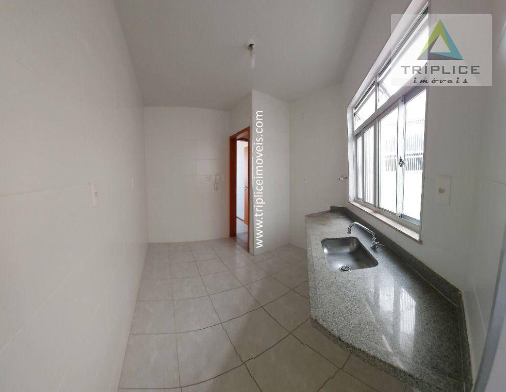 Apartamento à venda com 2 quartos, 60m² - Foto 11