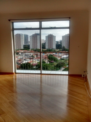 Apartamento para alugar com 3 quartos, 77m² - Foto 3