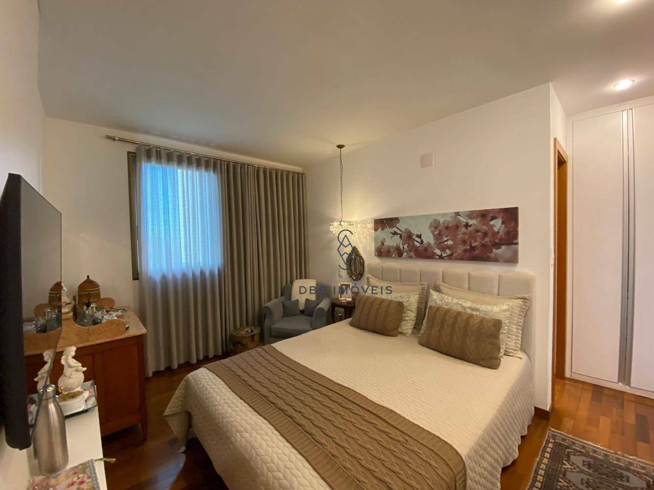Apartamento à venda com 4 quartos, 244m² - Foto 10