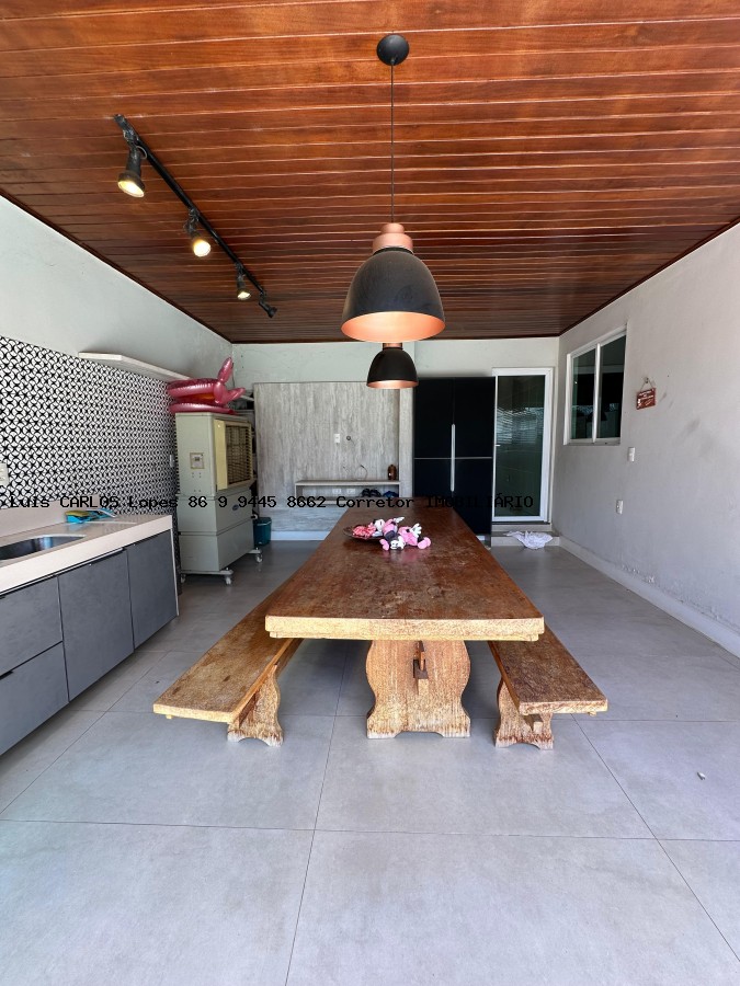 Casa à venda com 4 quartos, 278m² - Foto 11