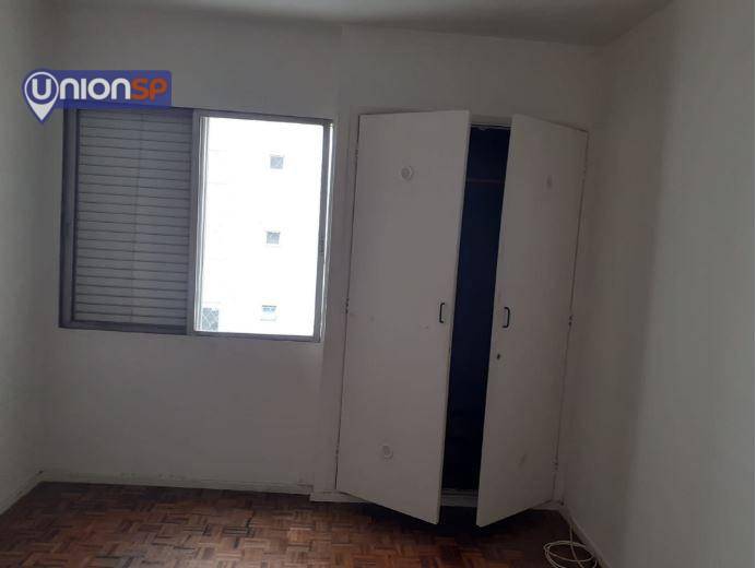 Apartamento à venda com 2 quartos, 78m² - Foto 3