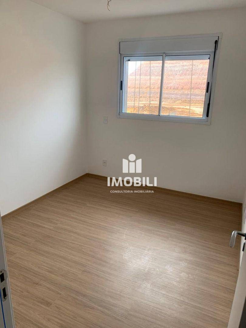 Apartamento à venda com 2 quartos, 64m² - Foto 17