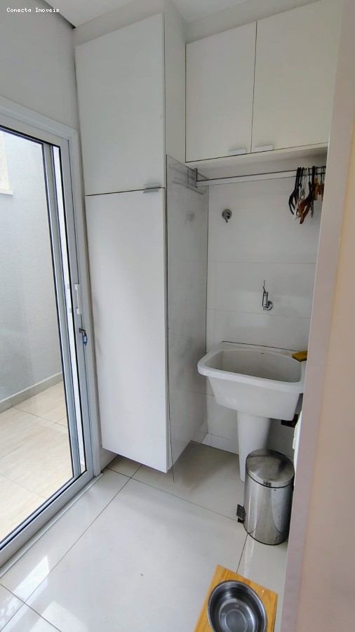 Casa de Condomínio à venda com 3 quartos, 235m² - Foto 18