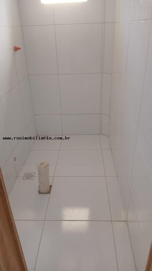 Casa à venda com 2 quartos, 54m² - Foto 7