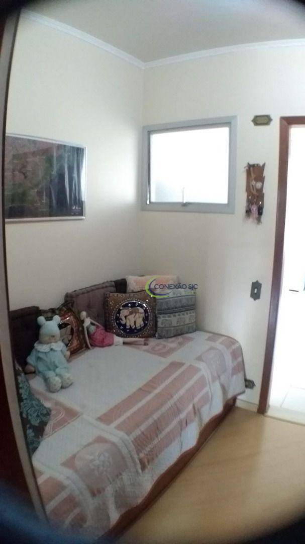 Apartamento à venda com 3 quartos, 185m² - Foto 7