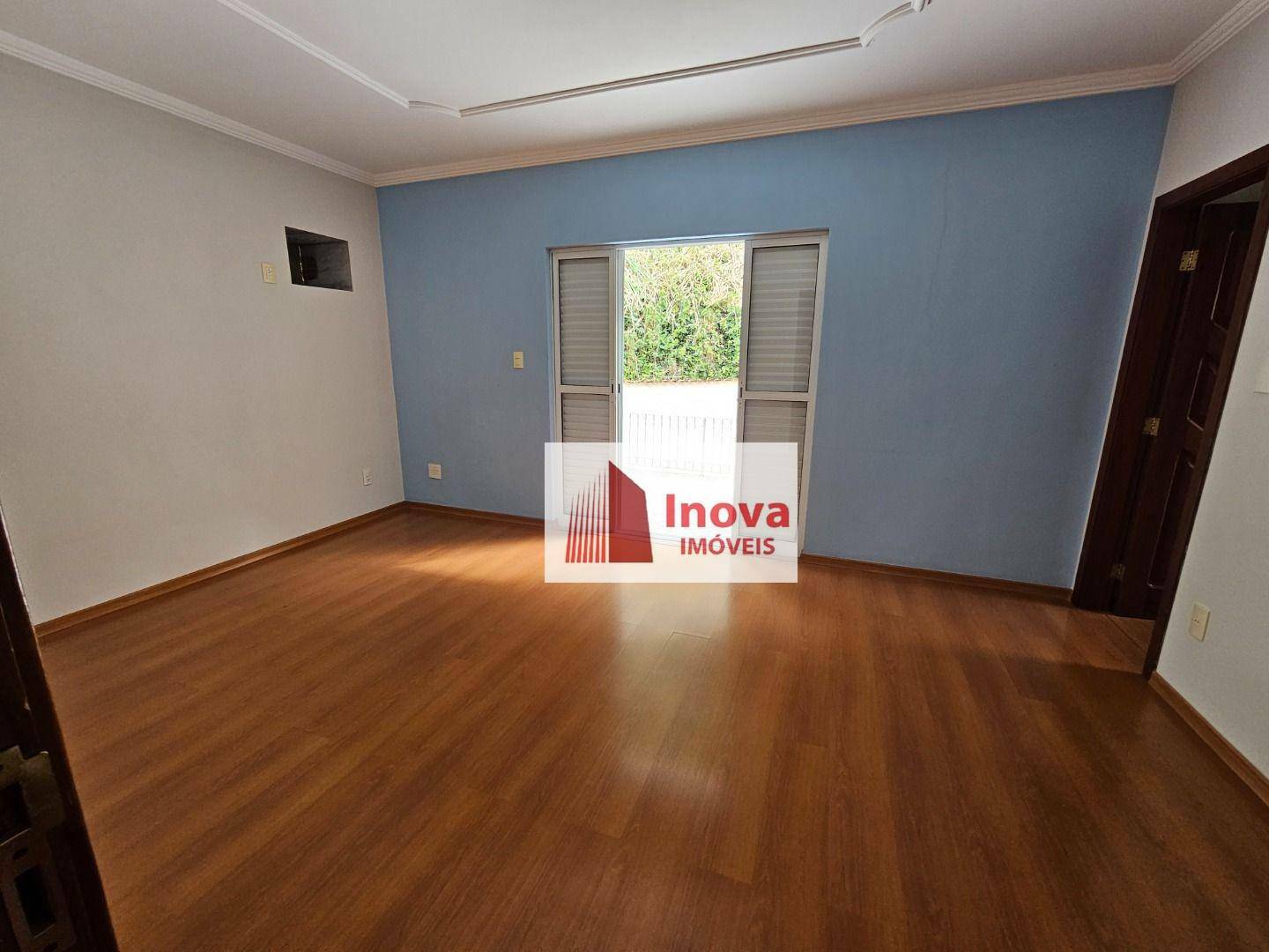 Casa para alugar com 4 quartos, 220m² - Foto 21