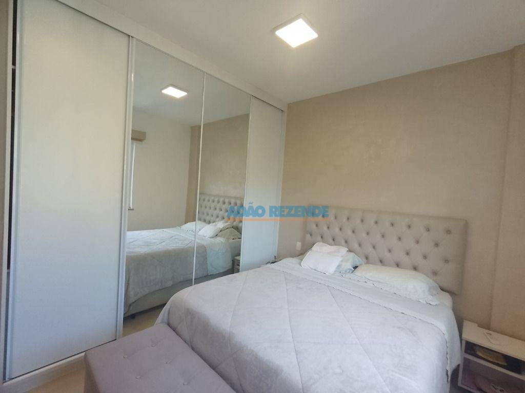 Apartamento à venda com 2 quartos, 88m² - Foto 11