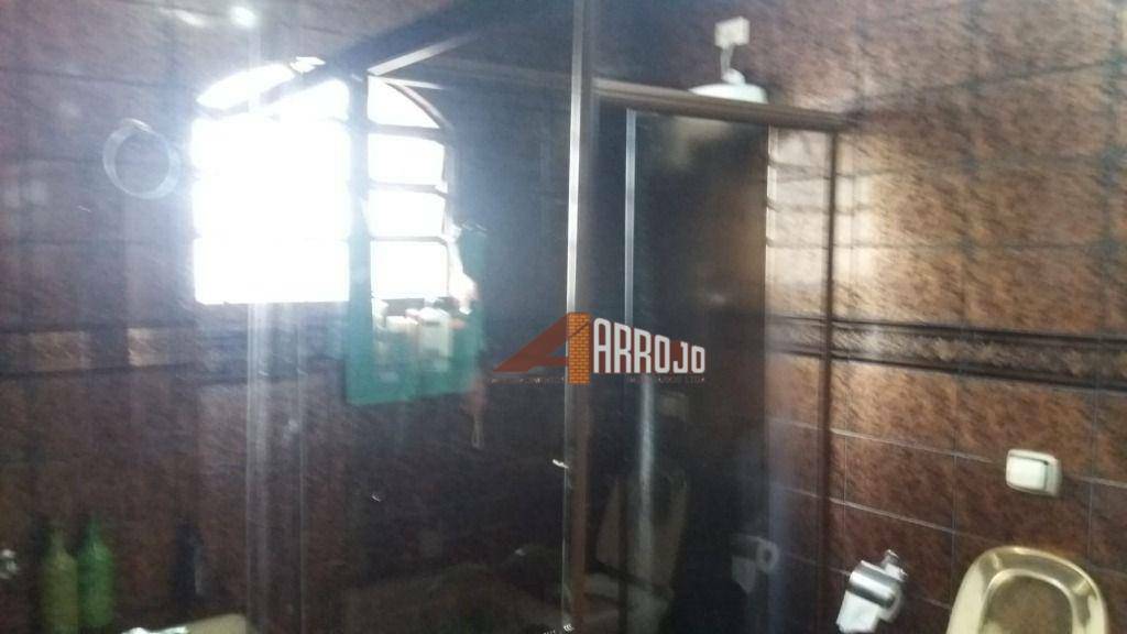 Sobrado à venda com 3 quartos, 211m² - Foto 20