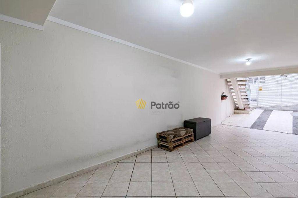 Sobrado à venda com 3 quartos, 227m² - Foto 17