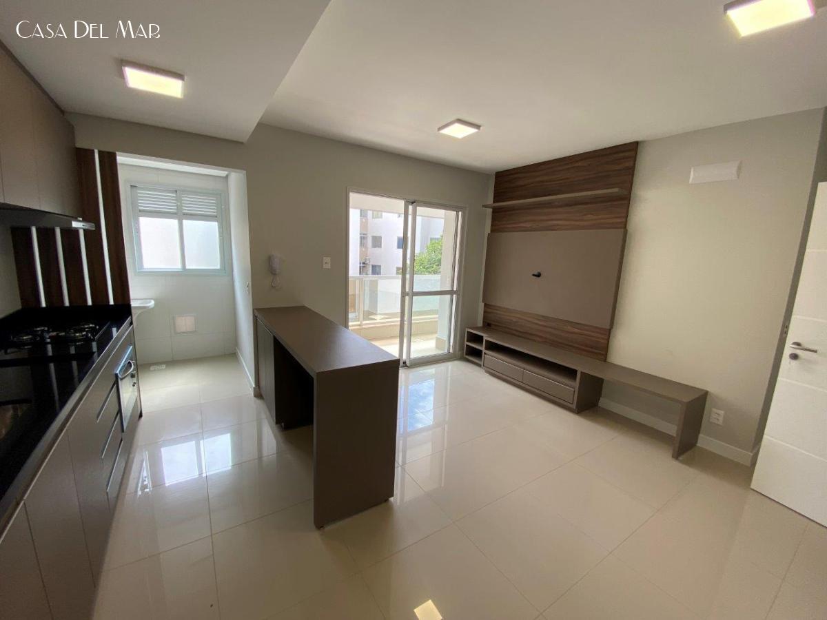 Apartamento à venda com 2 quartos, 75m² - Foto 11