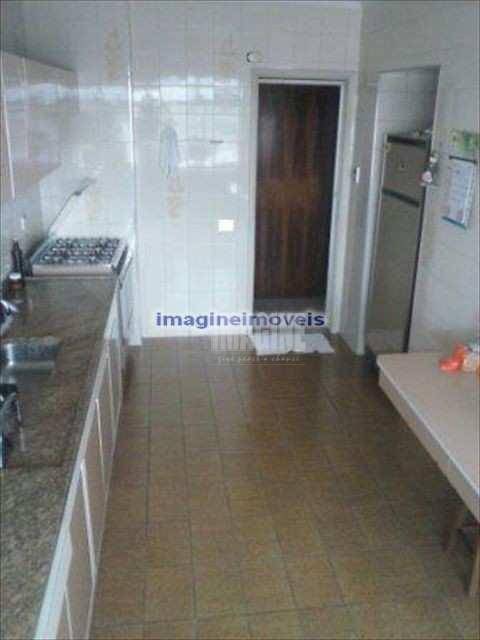 Apartamento à venda com 3 quartos, 120m² - Foto 7