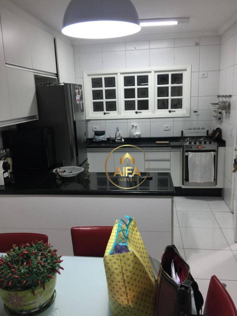 Sobrado à venda com 3 quartos, 253m² - Foto 3