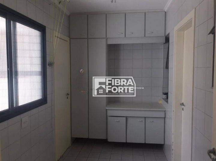 Apartamento à venda com 3 quartos, 161m² - Foto 12