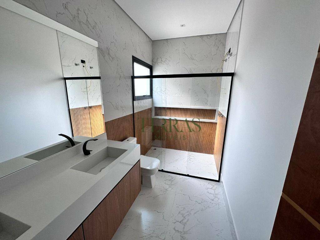 Casa de Condomínio à venda com 3 quartos, 220m² - Foto 32